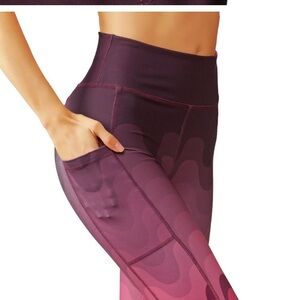 Woman’s Workout Leggings Codefit Size Xl